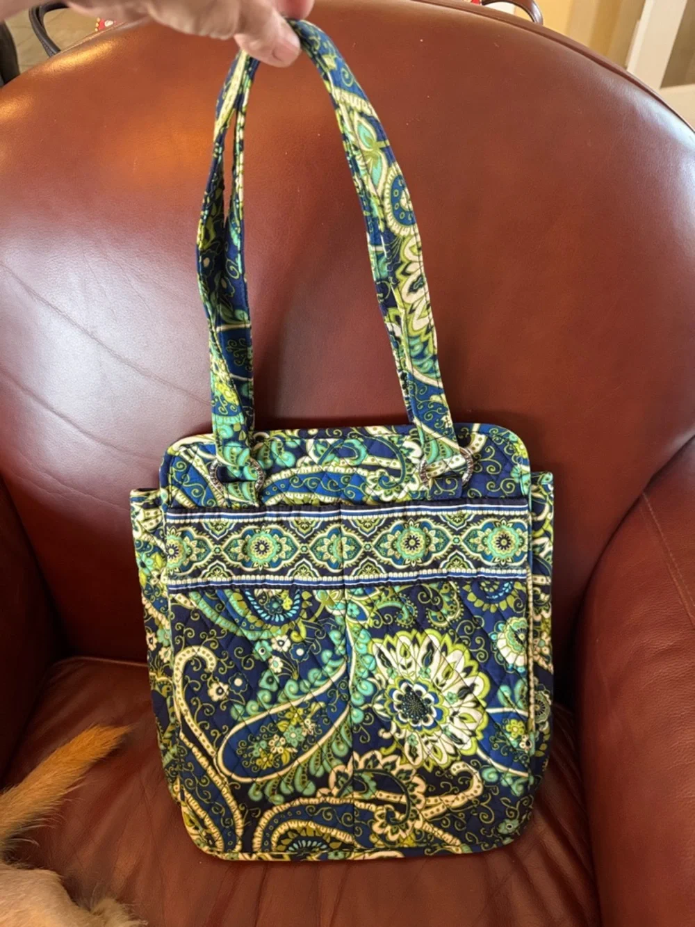 Vera Bradley Navy, Green & Cream Paisley Quilted Shoulder Bag - Picture 4 of 4